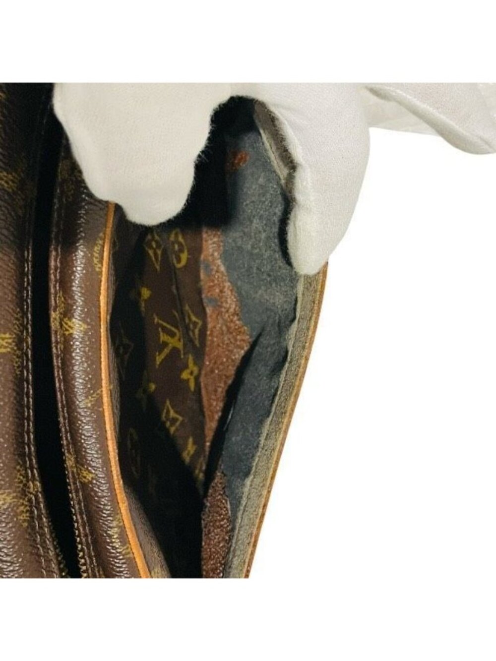 Louis Vuitton Monogram Jeune Fille Shoulder - Picture 8 of 9